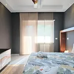 Vatican 4 Bedrooms Ac Appartement