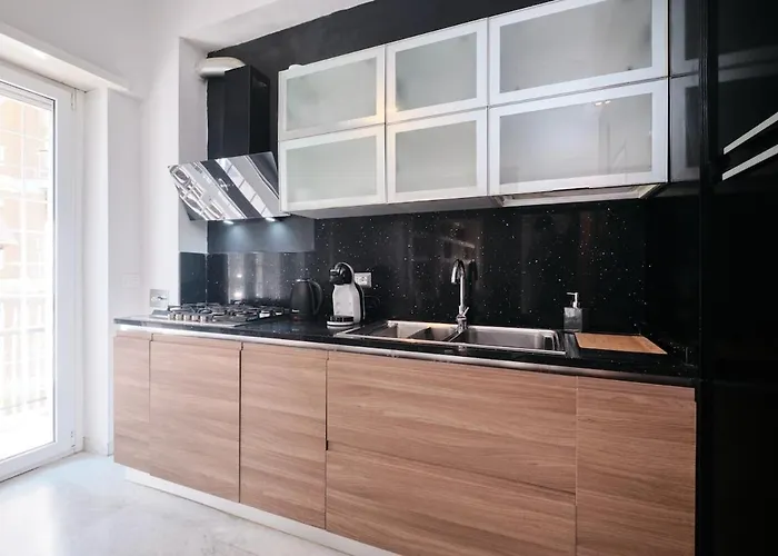Vatican 4 Bedrooms Ac Apartamento