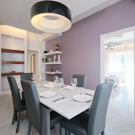 Vatican 4 Bedrooms Ac
